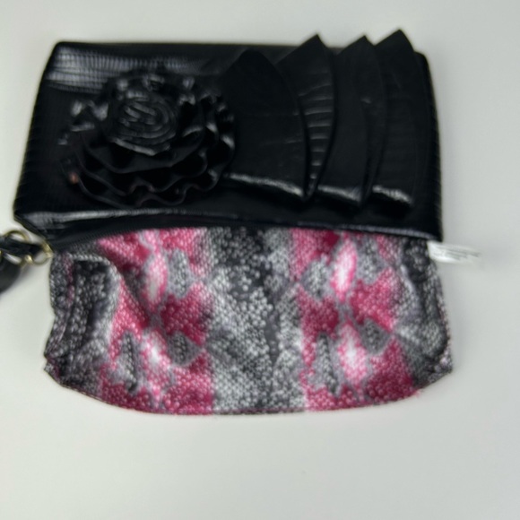 BIG BUDDHA Santa Barbara Black Patent Leather Clutch Wristlet Bag - Picture 6 of 10